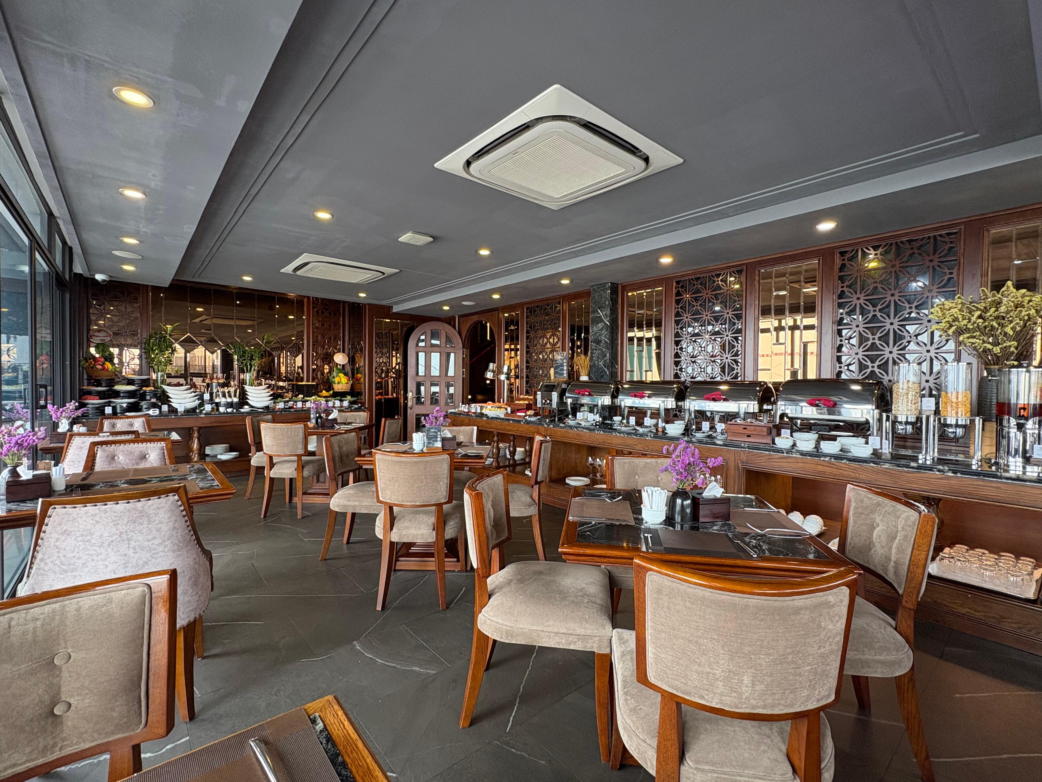 Breakfast restaurant 
