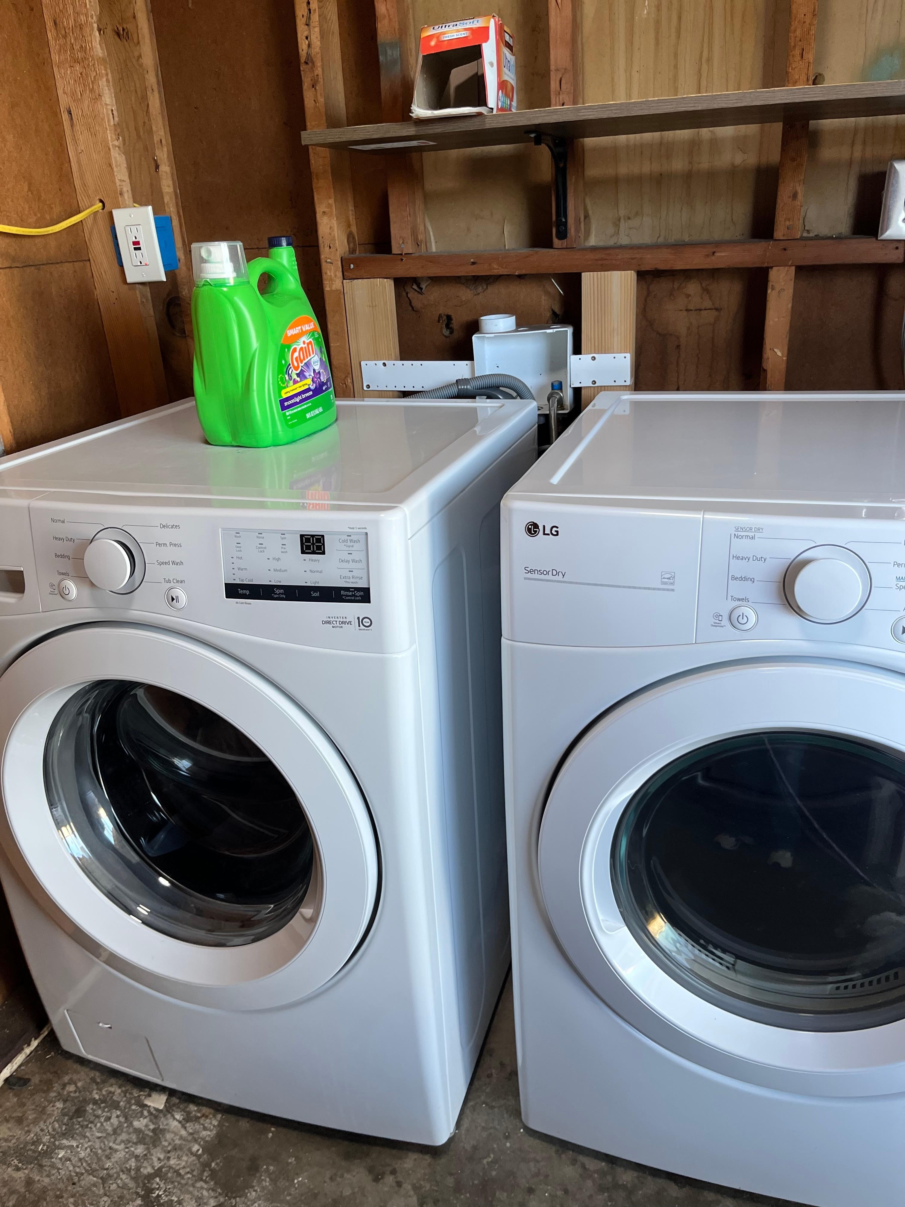 Clean appliances that are available for use.  