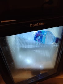 A chiller that is never cold, room temperature all the time!