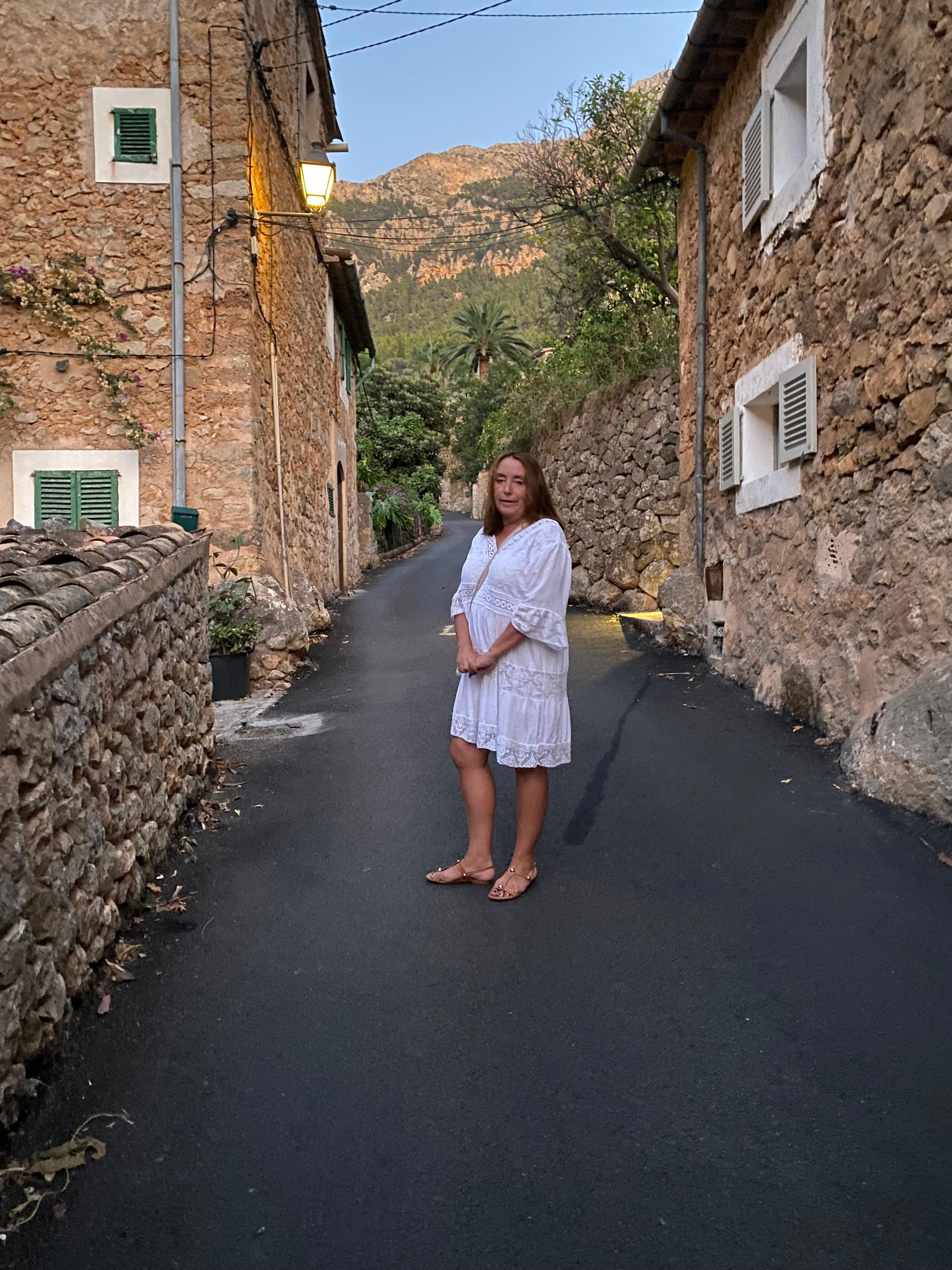 Street down to the Finca