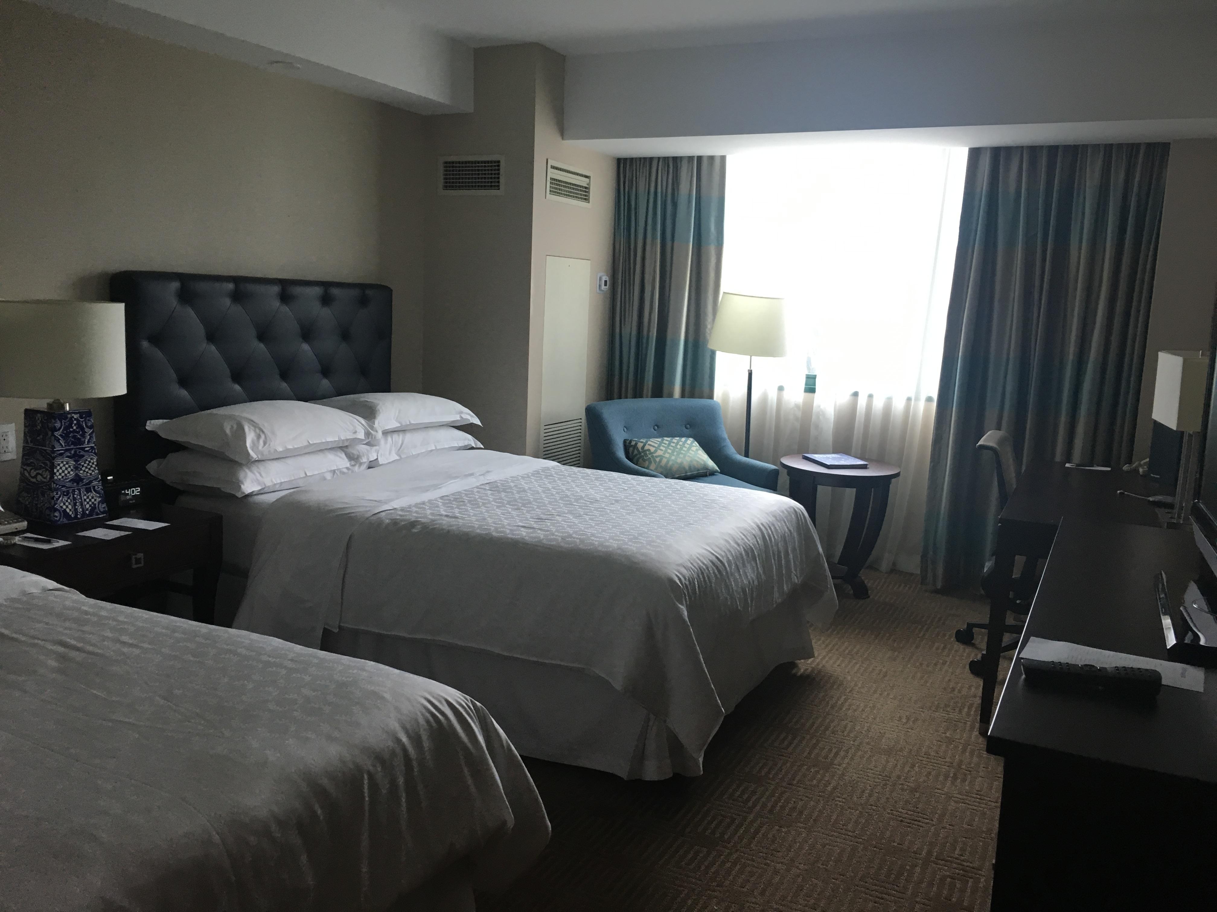 Double-bed in room 721