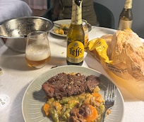 Repas a Numa équipé d’une cuisine fonctionnelle