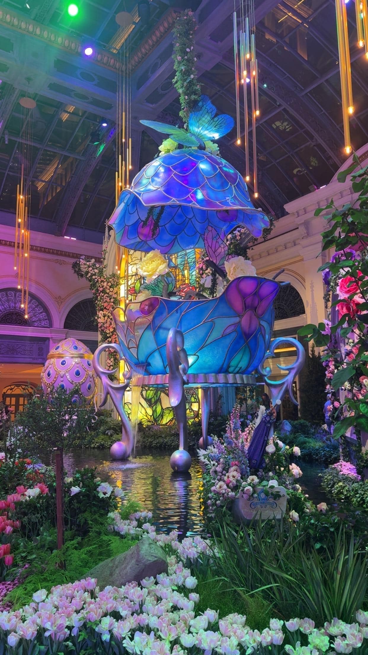 The beautiful spring exhibition on display near the lobby. Absolutely breathtaking and the aroma of all of the different flowers was incredible. 