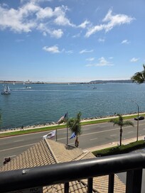 What a view to enjoy on our last evening in San Diego!