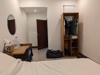 Small room no windows