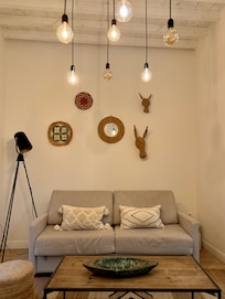 Sala con divano letto