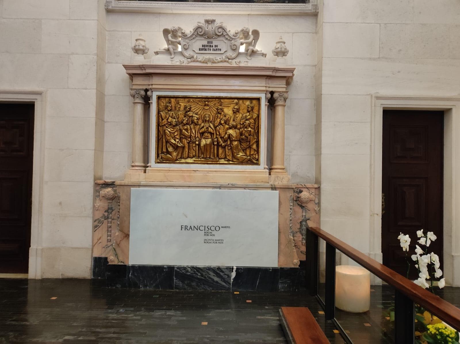 Interno della chiesa di Fatima