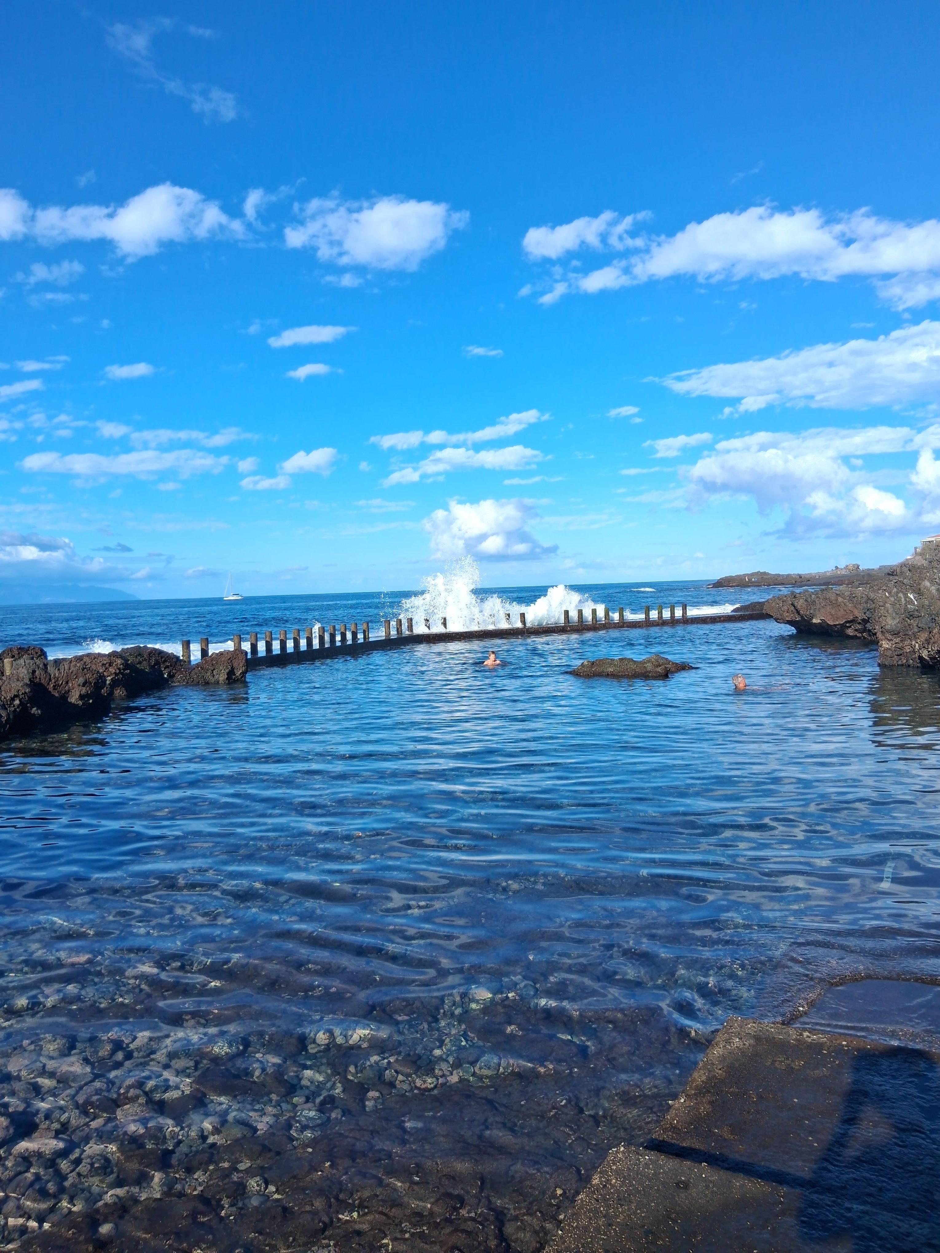 Piscine Naturelle de la playa jaquita à Alcala