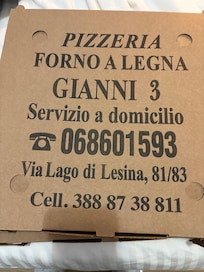 Local pizza takeaway, delicious and very busy!