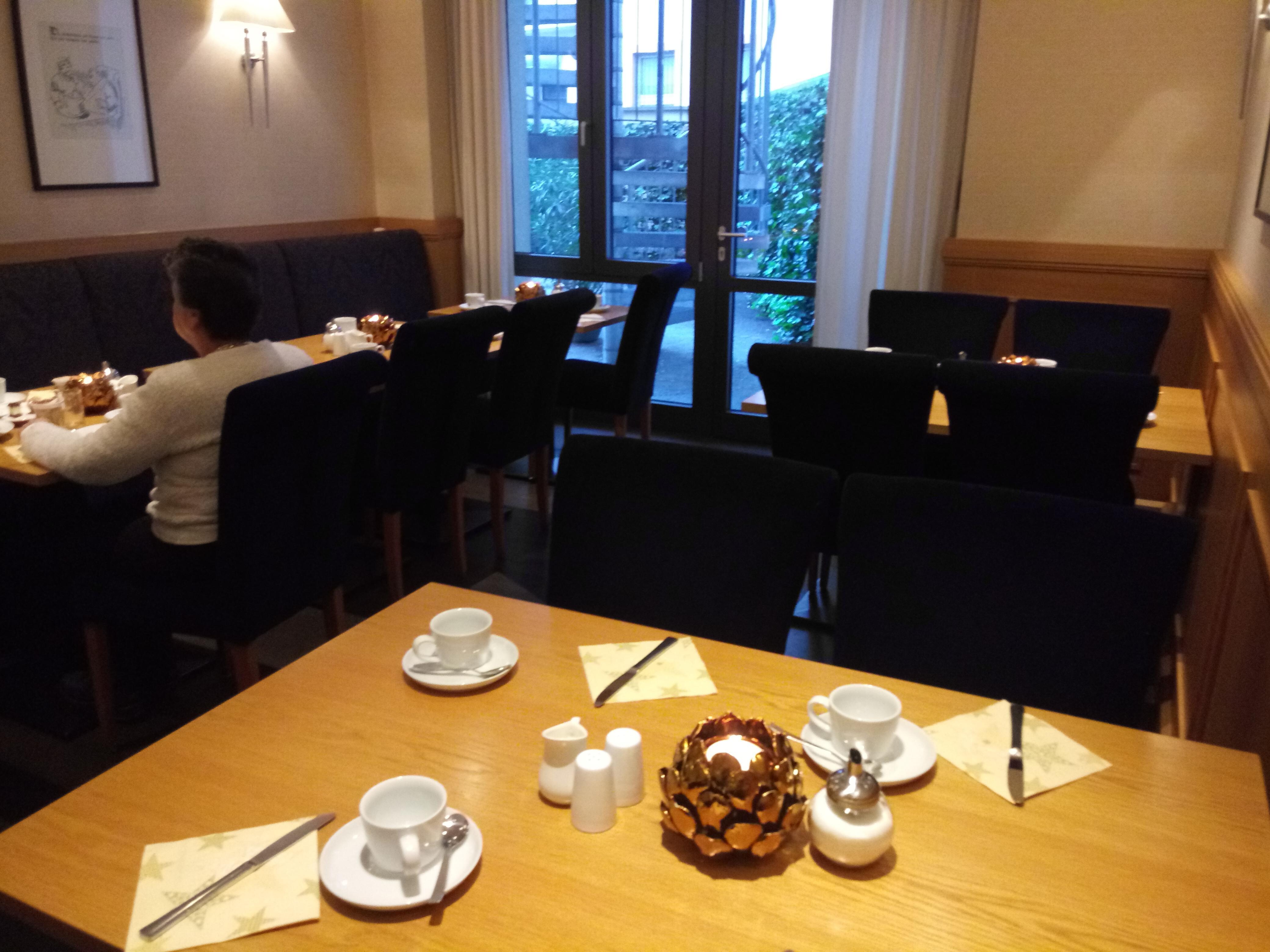 Breakfast room