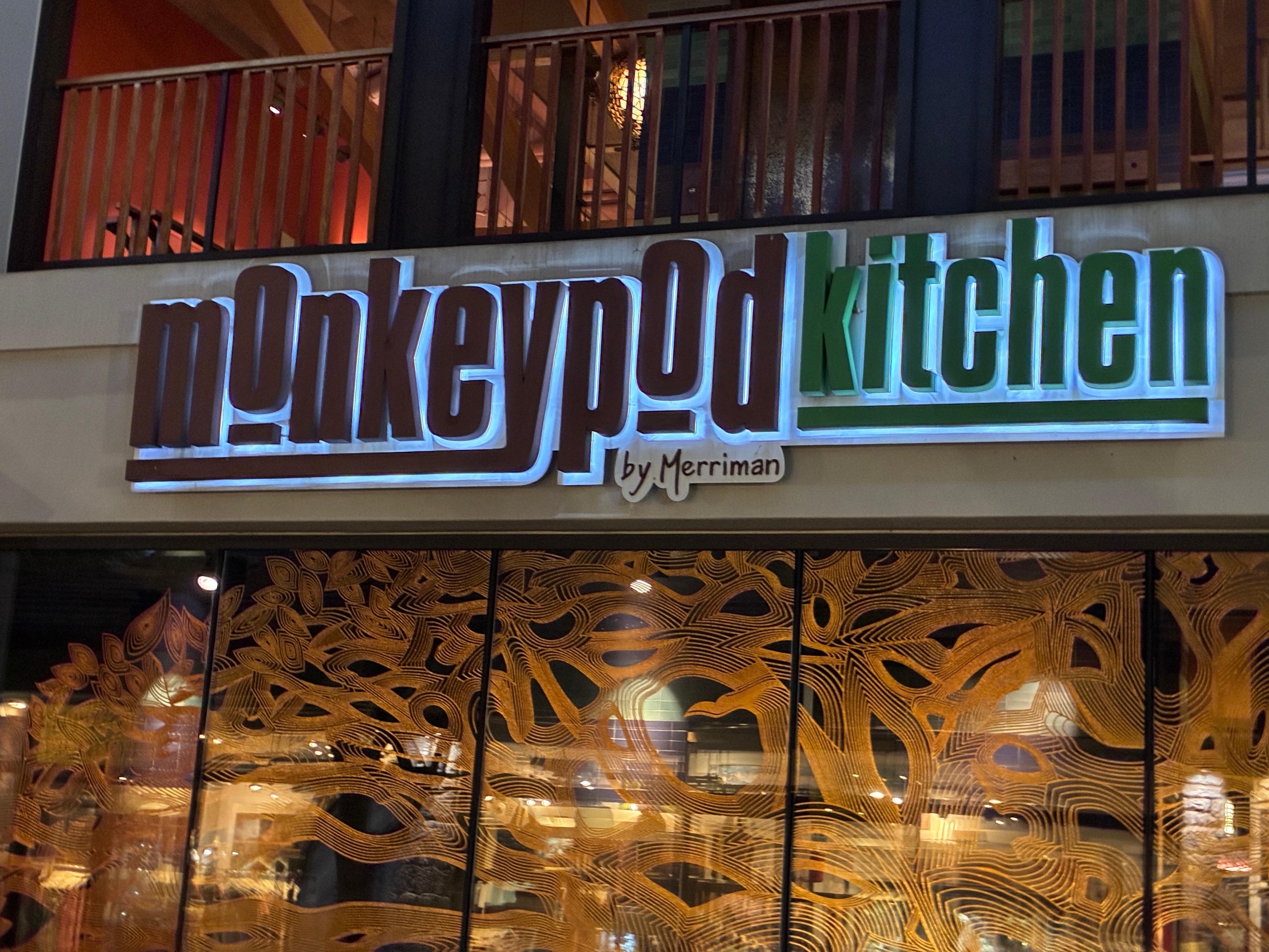 Restaurant within walking distance. 