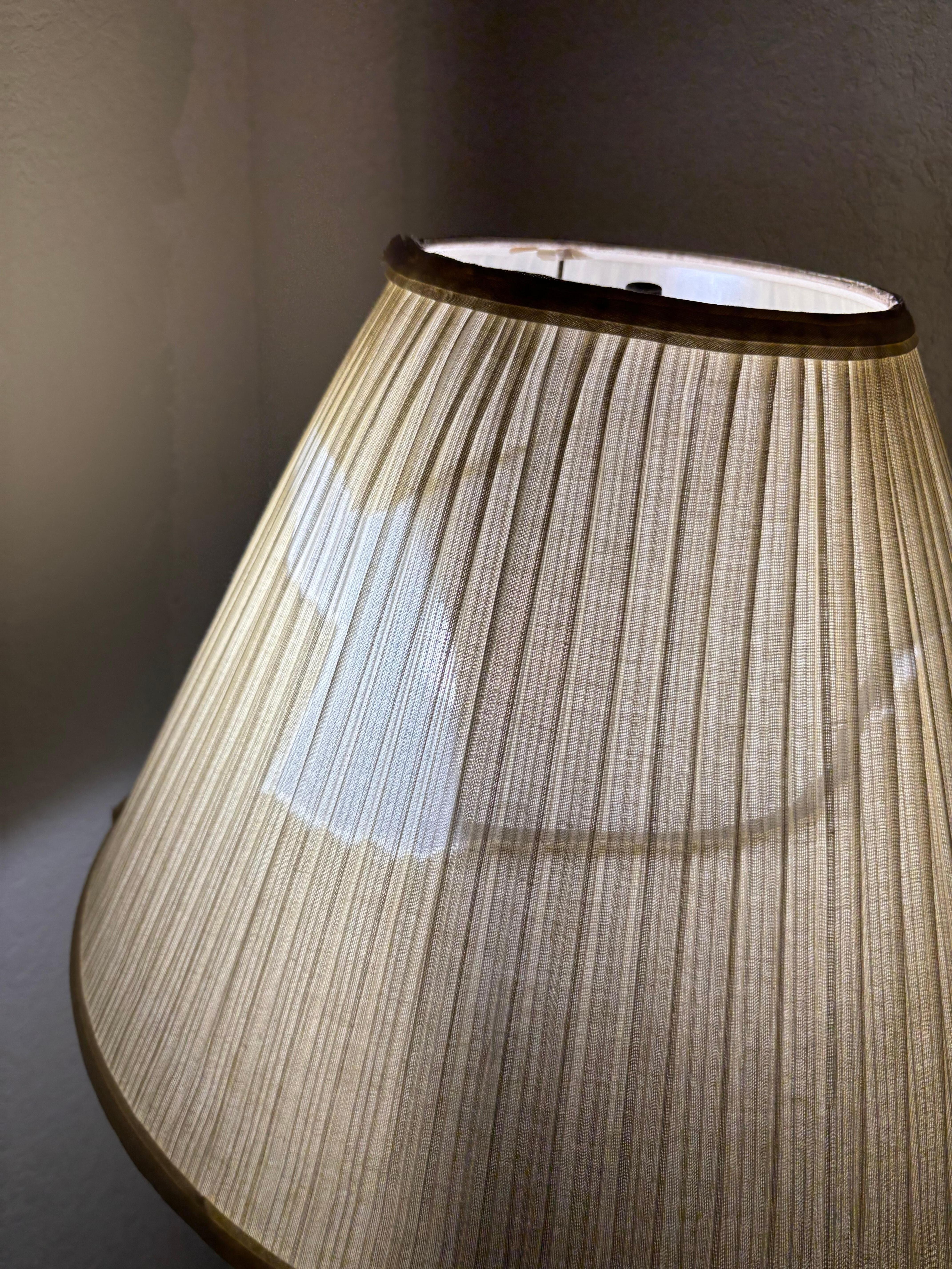 Broken lamp