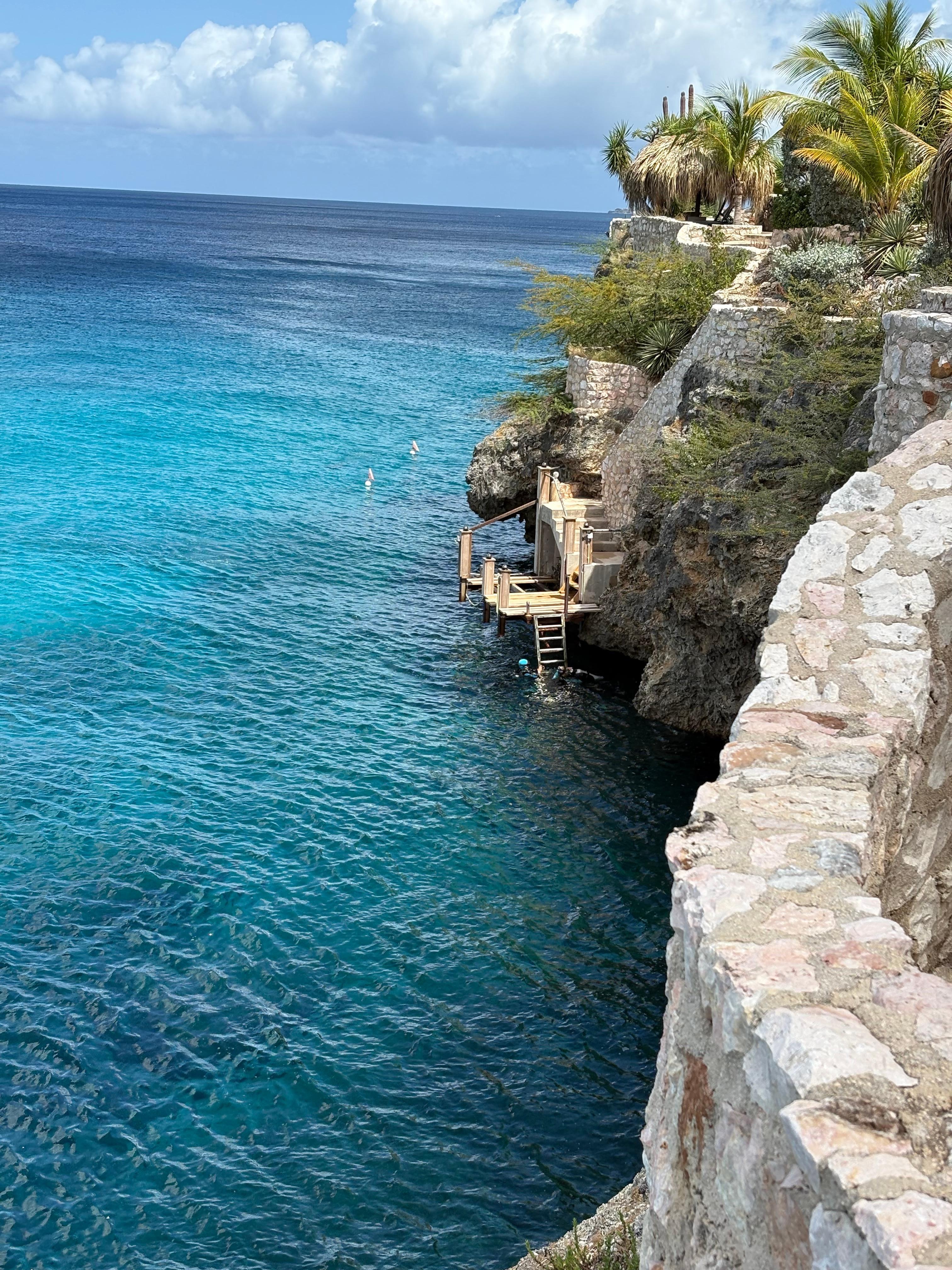 View from Hotel to the access deck, in need for repair