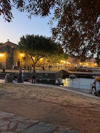 The port in the evening.