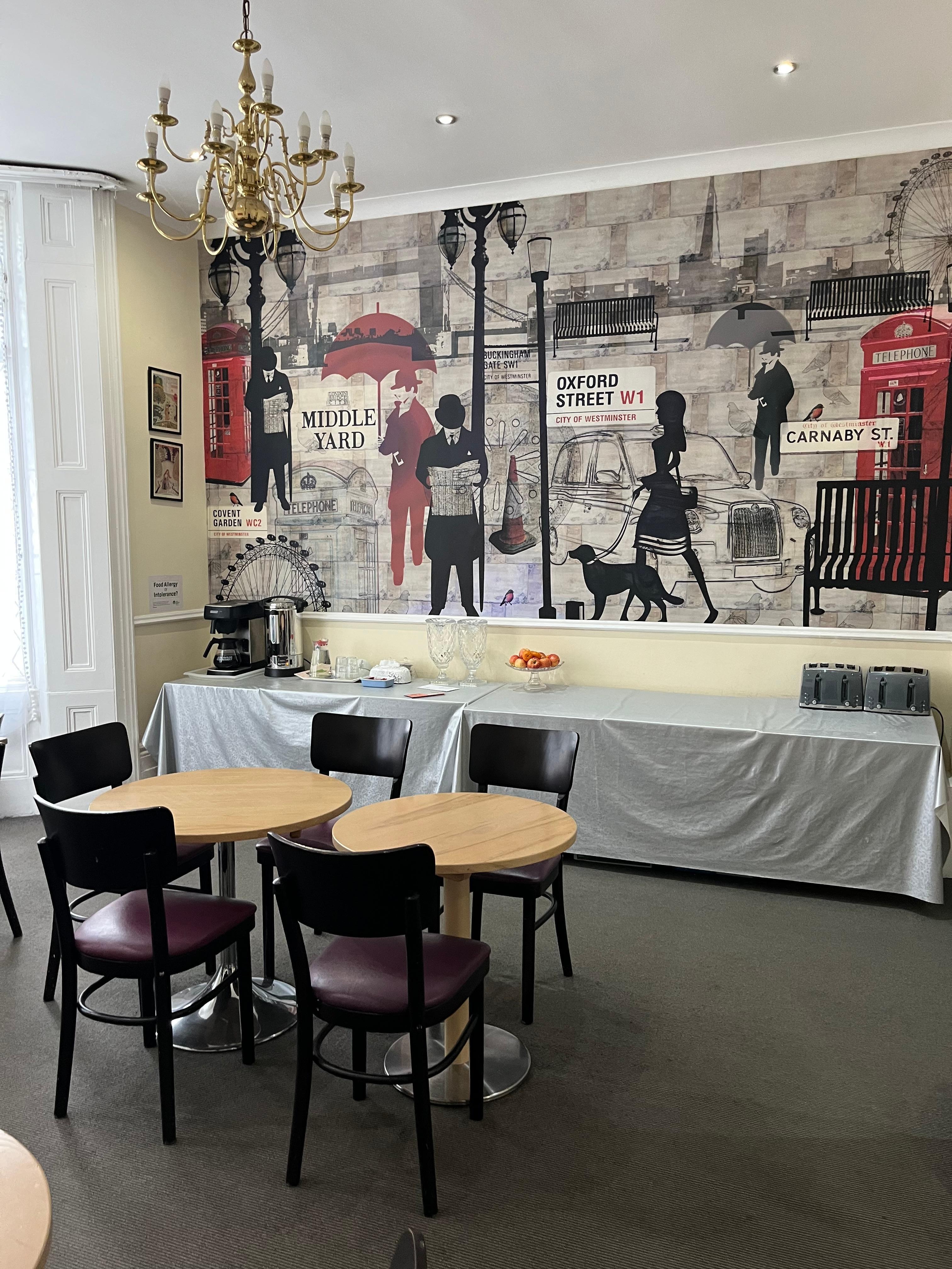 Breakfast area