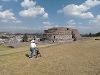 Round Pyramid and Kareen
