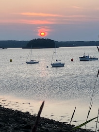 Sunset on the way back from dinner at Water Street Tavern
