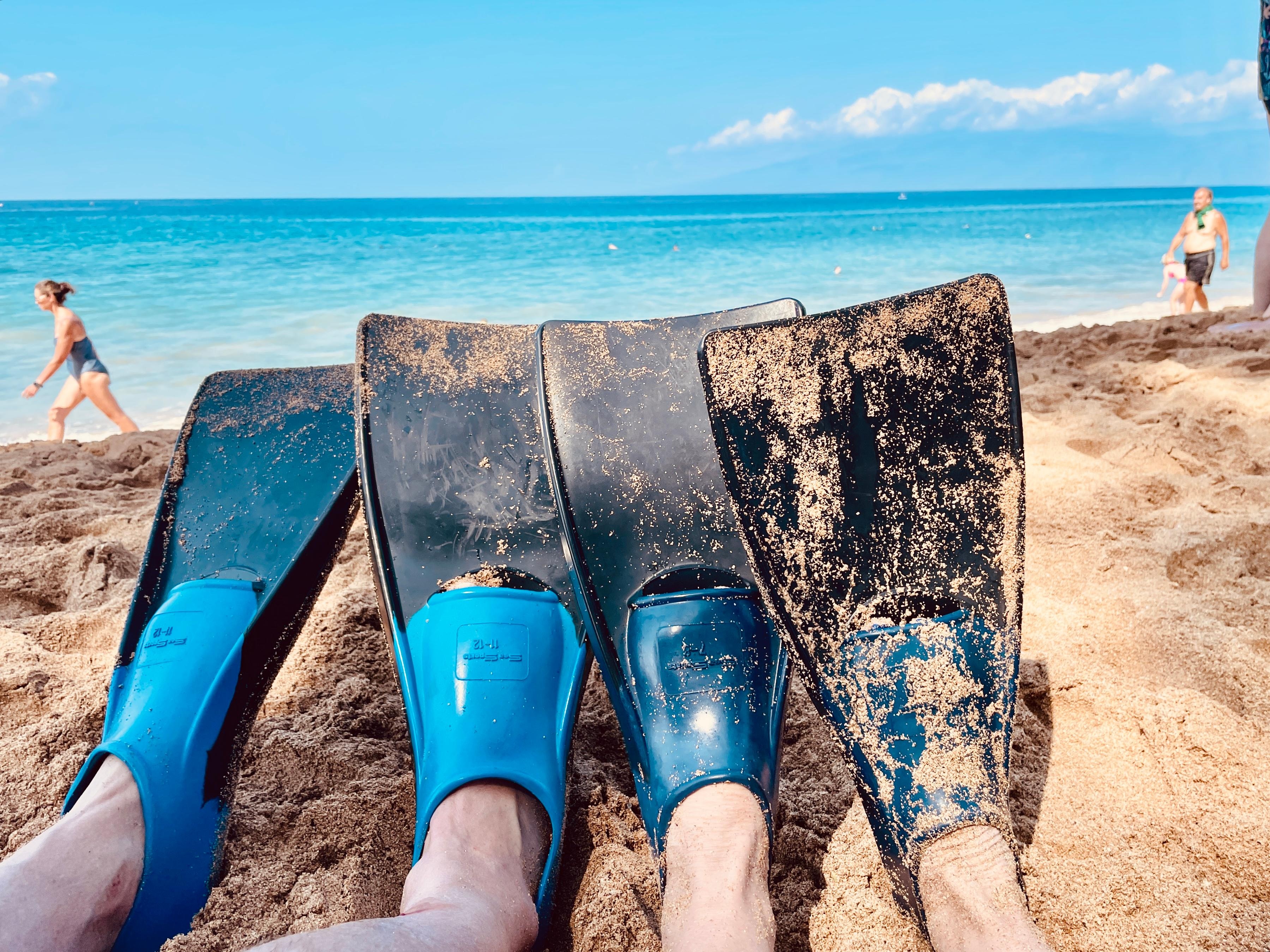 Airport Beach nearby.