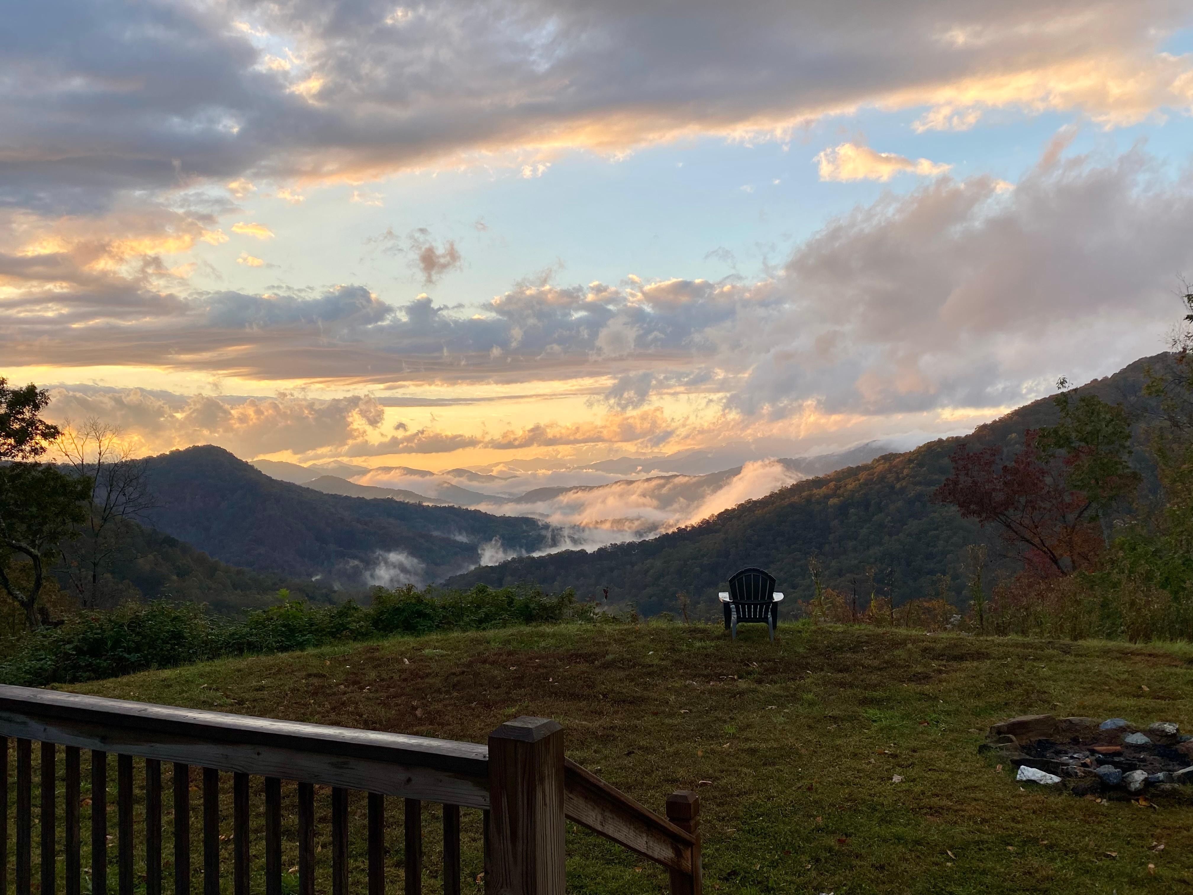 Sunset was absolutely amazing especially with the clouds dancing everywhere!