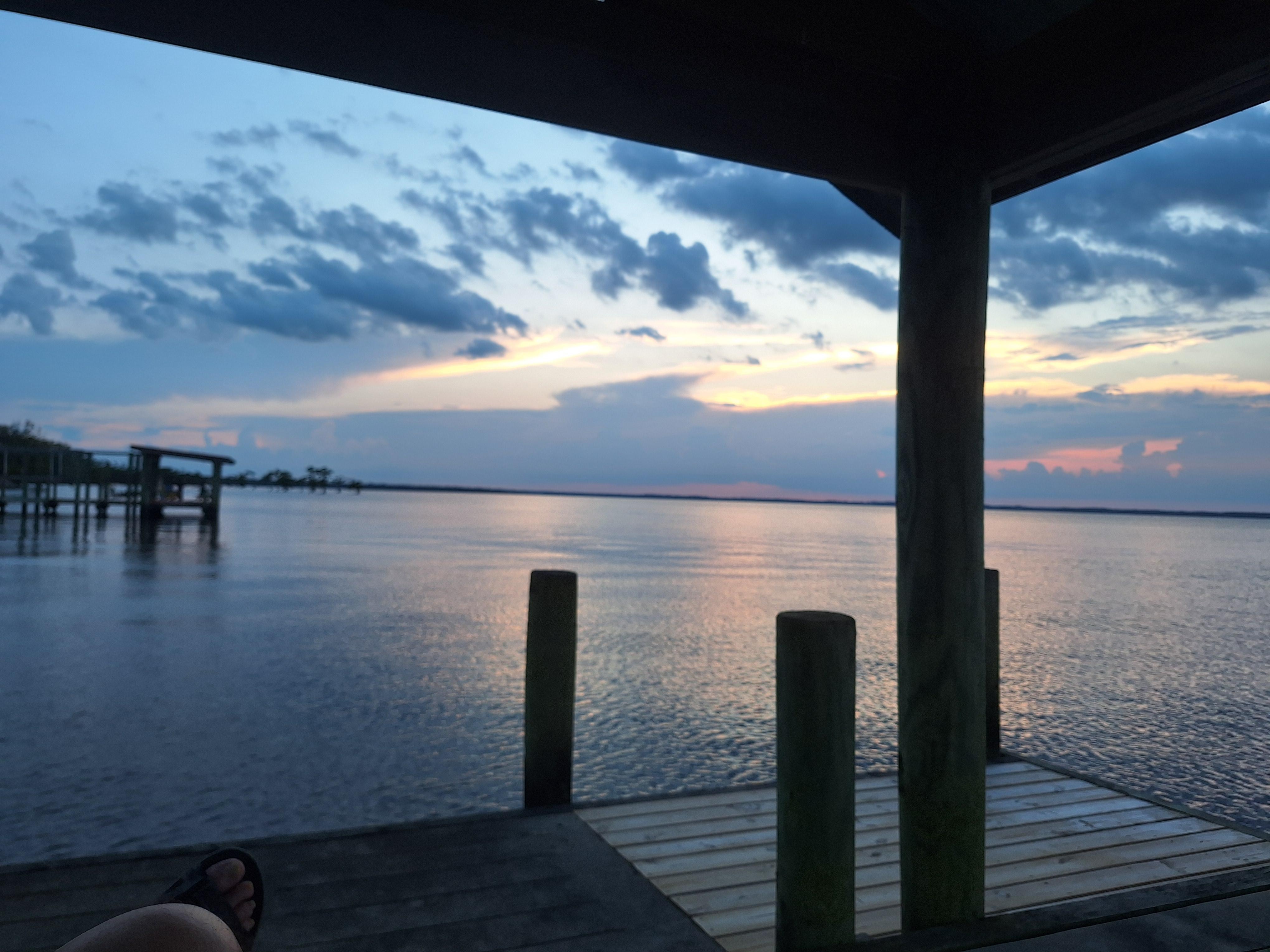 Sun setting through the clouds 