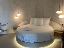 Main bedroom in two-bedroom villa