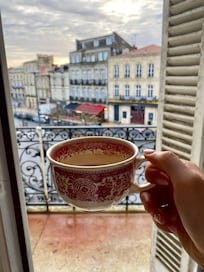 This balcony would be 10/10 in summer!