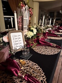 Seating for 20 and an impeccable view!