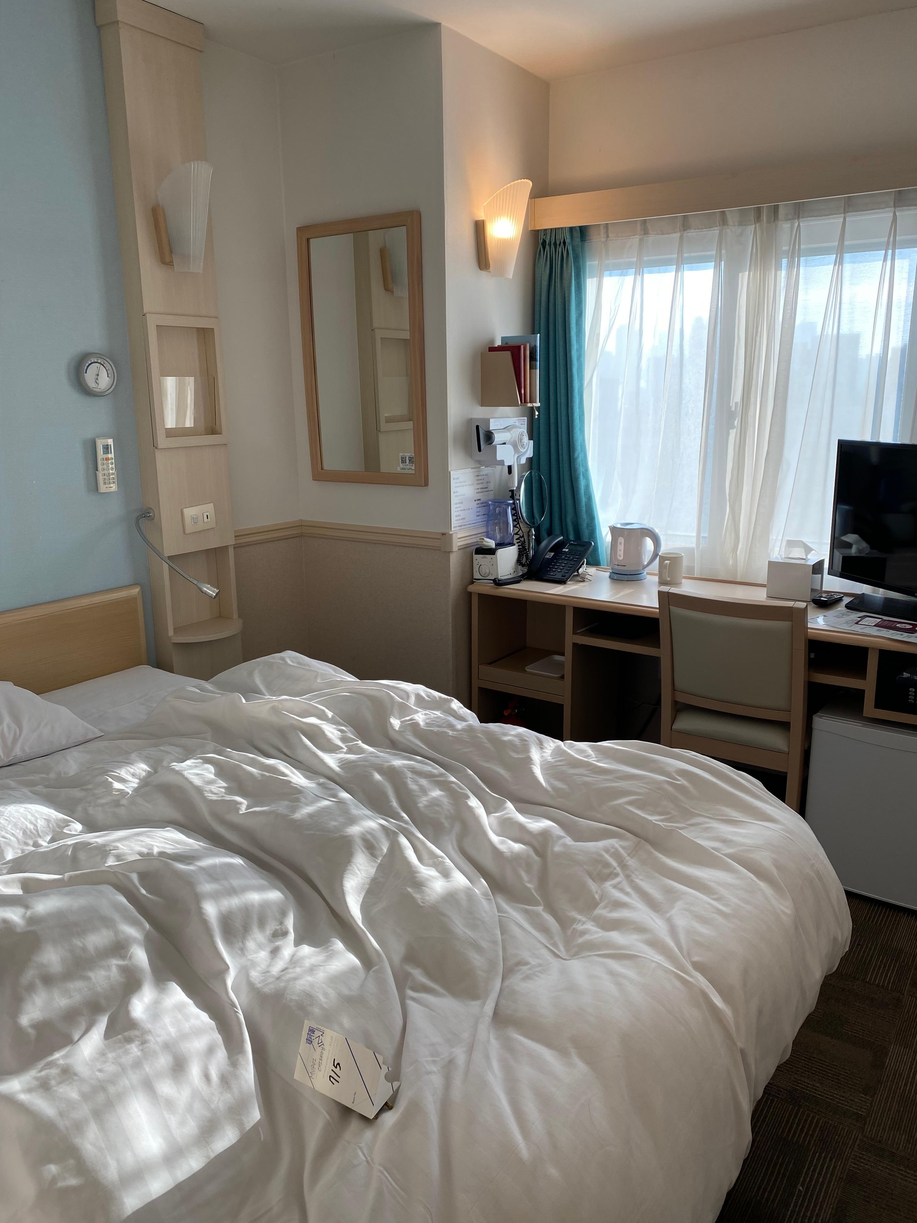 ちょっと狭いけど、臭いもなく清潔でした