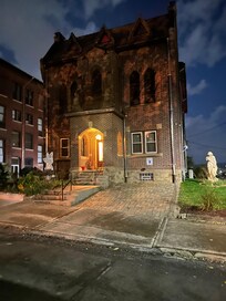 Chateau Connellsville