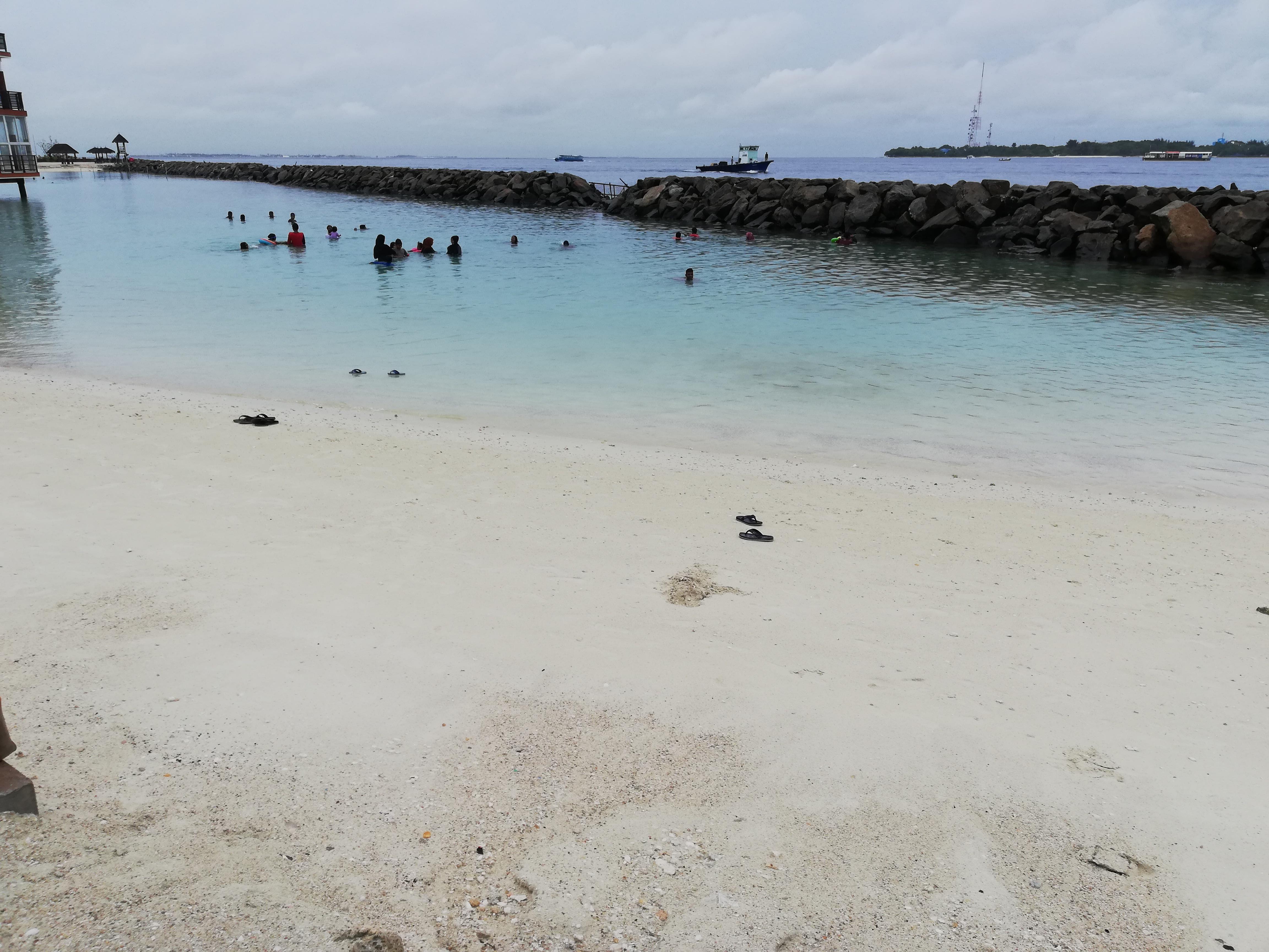 マーレの海岸を散歩