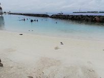 マーレの海岸を散歩