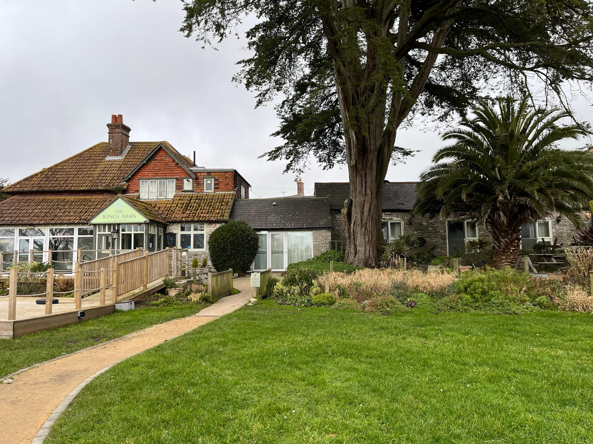 The Kings Arms from the car park. 