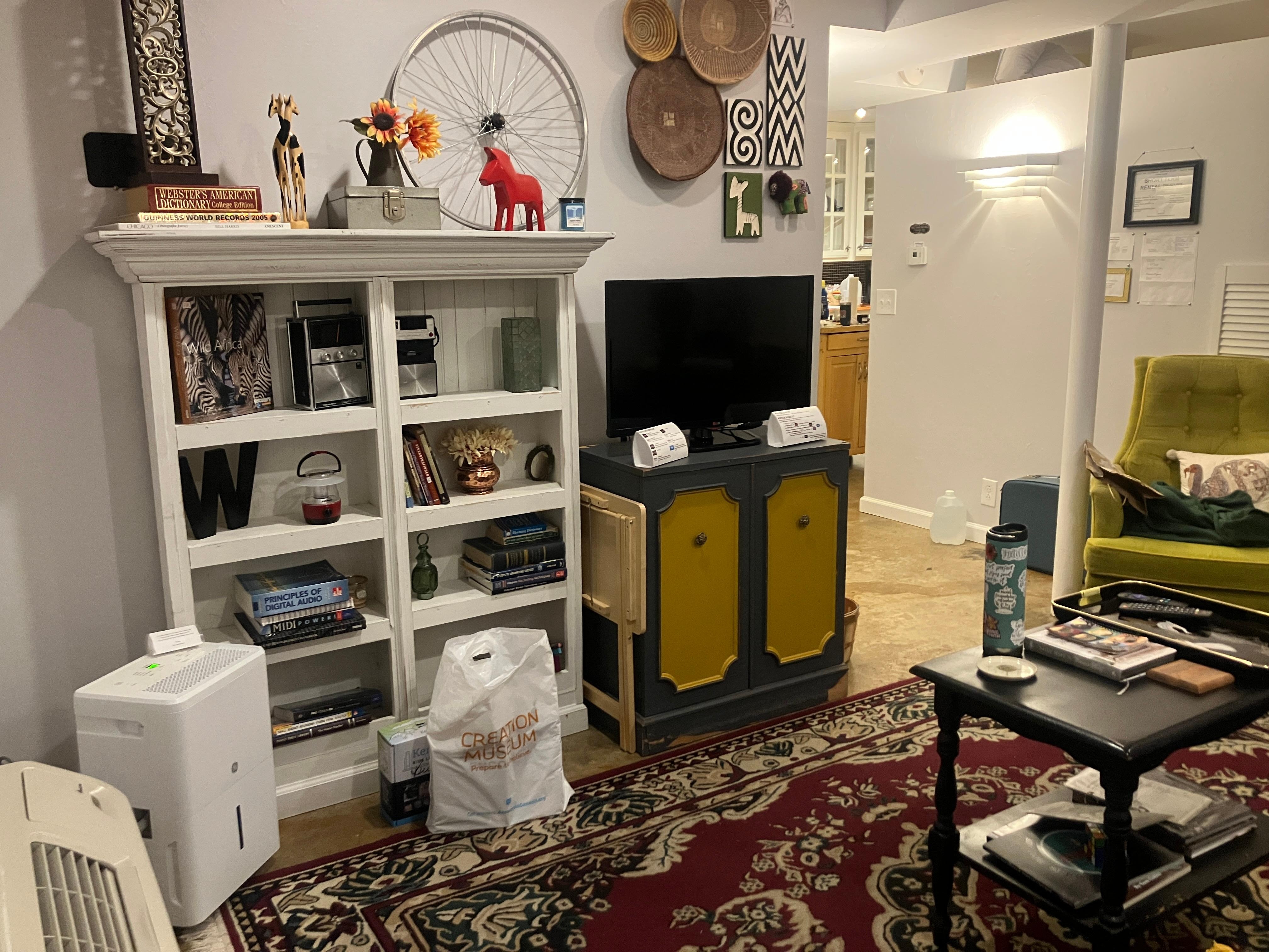 Park of the Living Room at the Artsy Apartment. 