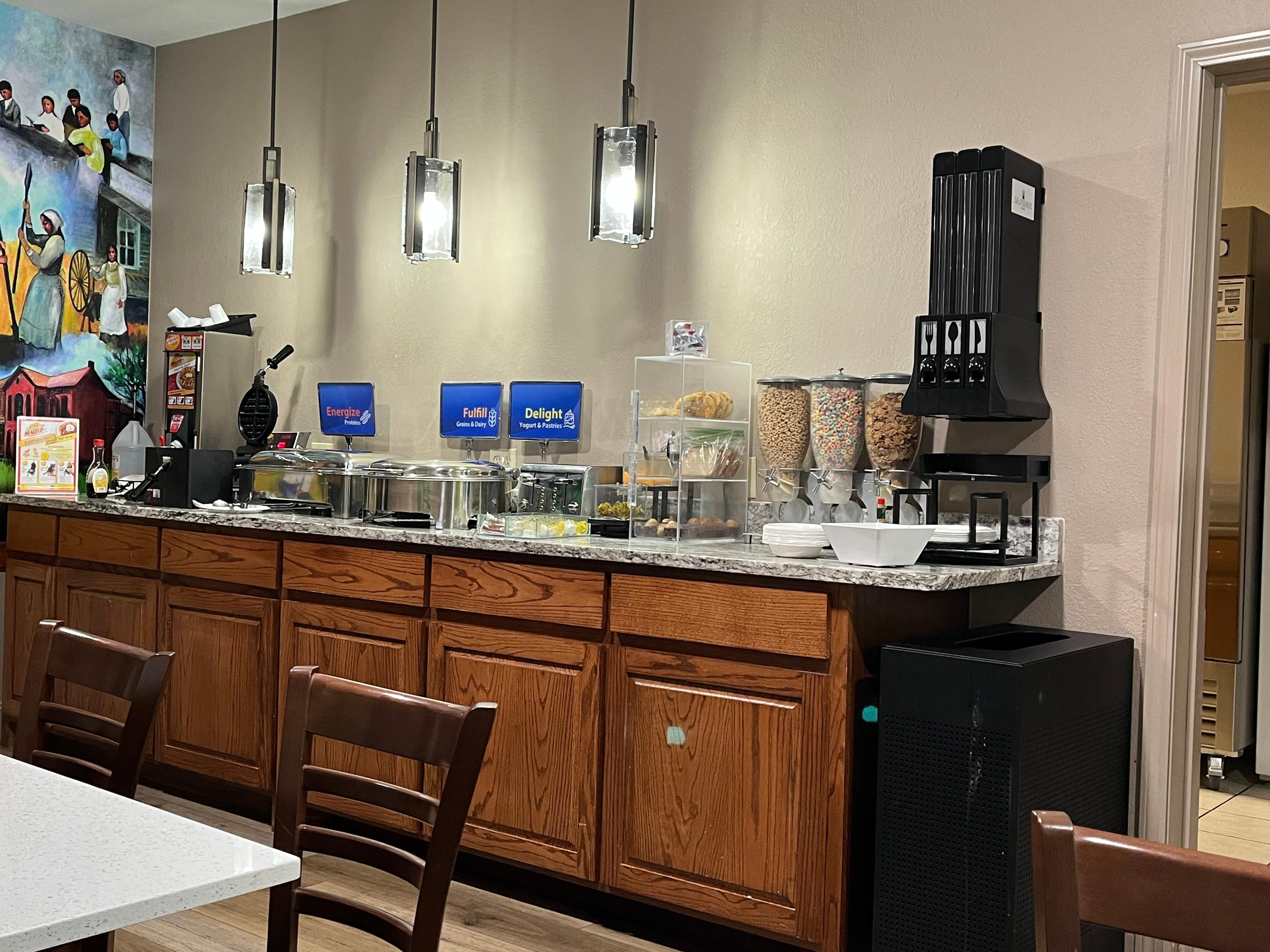 Breakfast area 