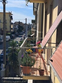 Balkon von den Nachbarn