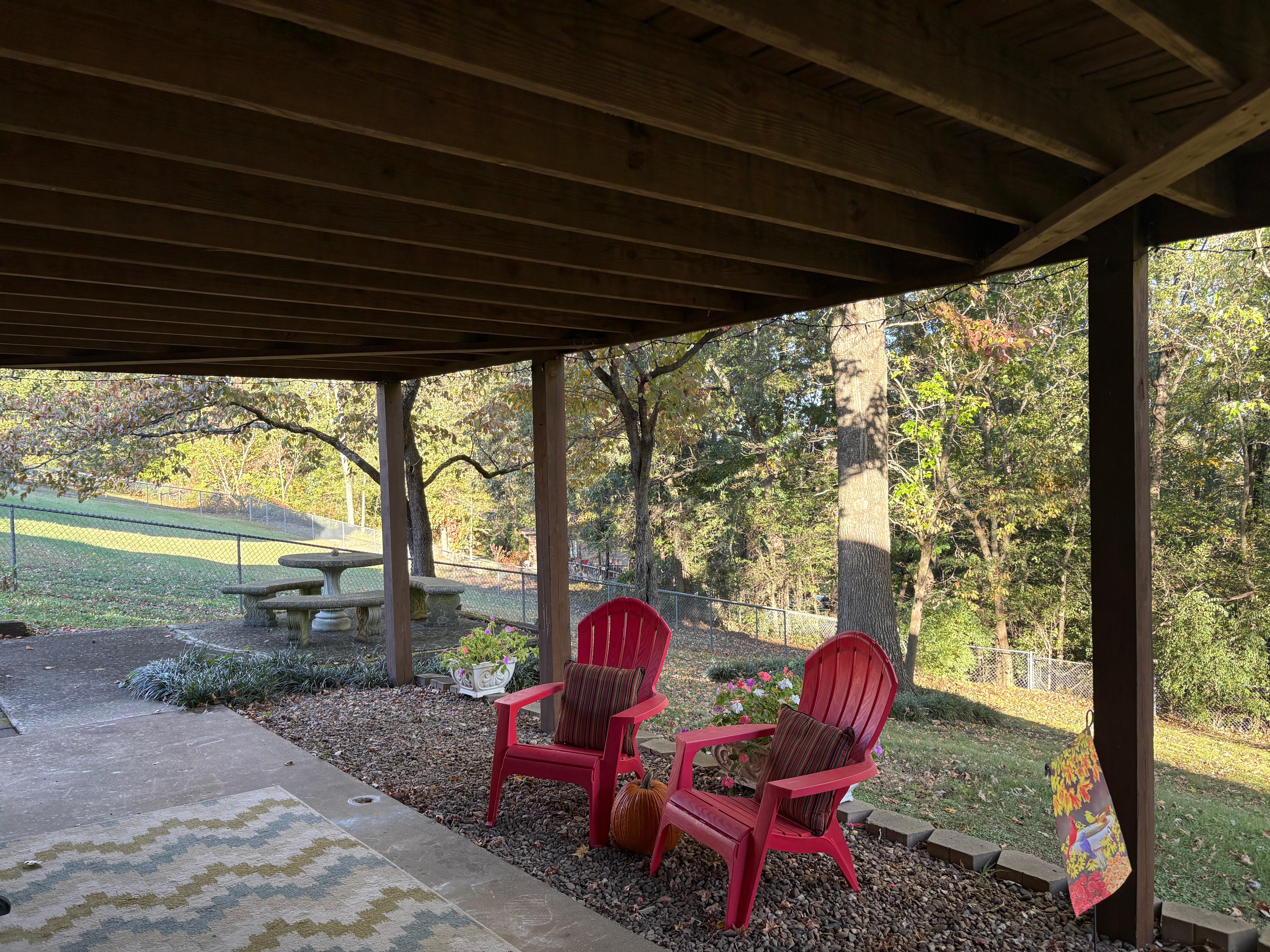 Beautiful & private outdoor setting.