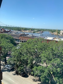 Wonderful carriage ride through the historic city