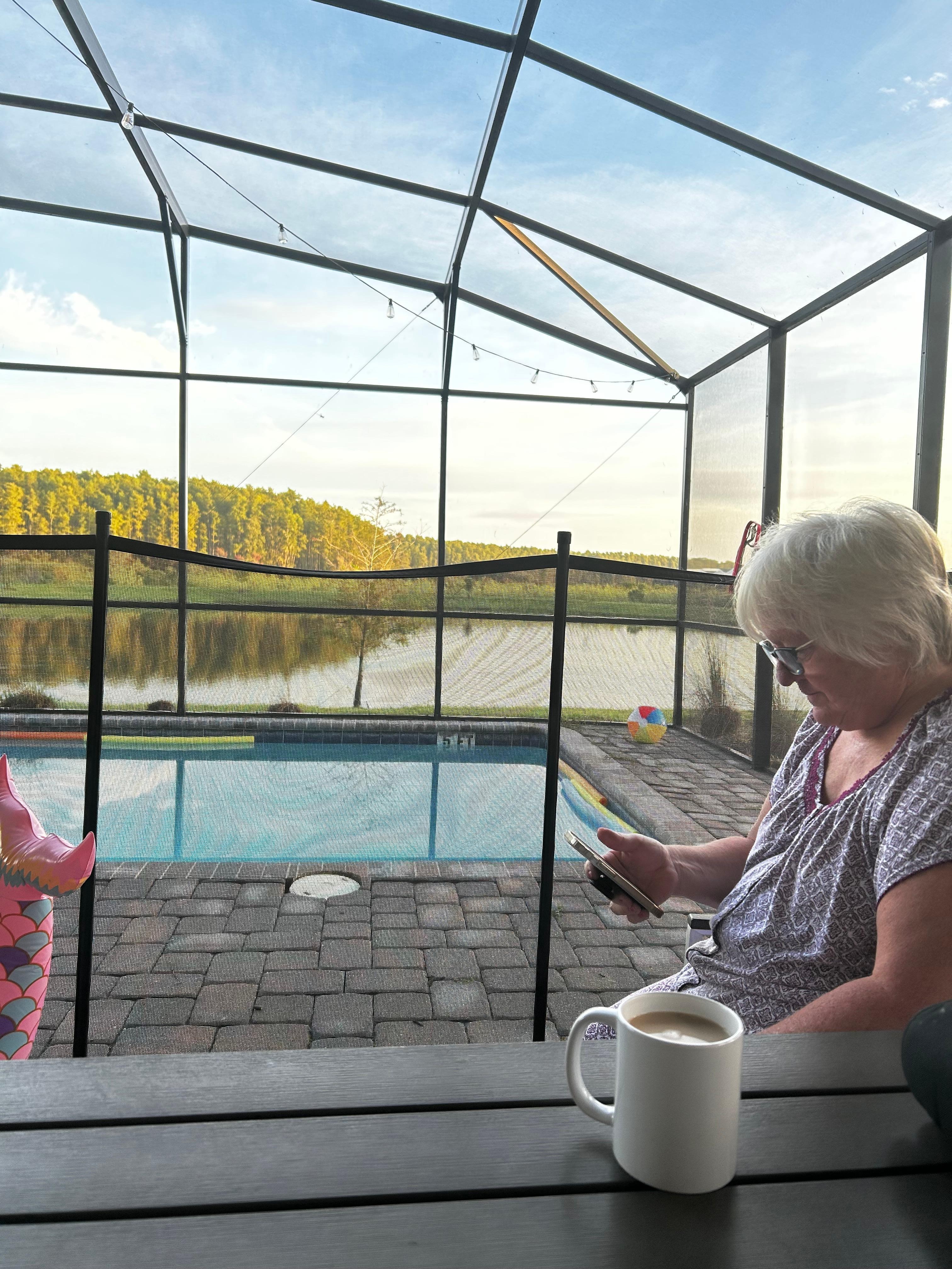The pool/pond view 😍