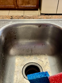 Dirty sink
