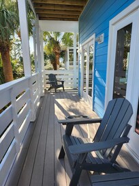 Front Porch Main Floor