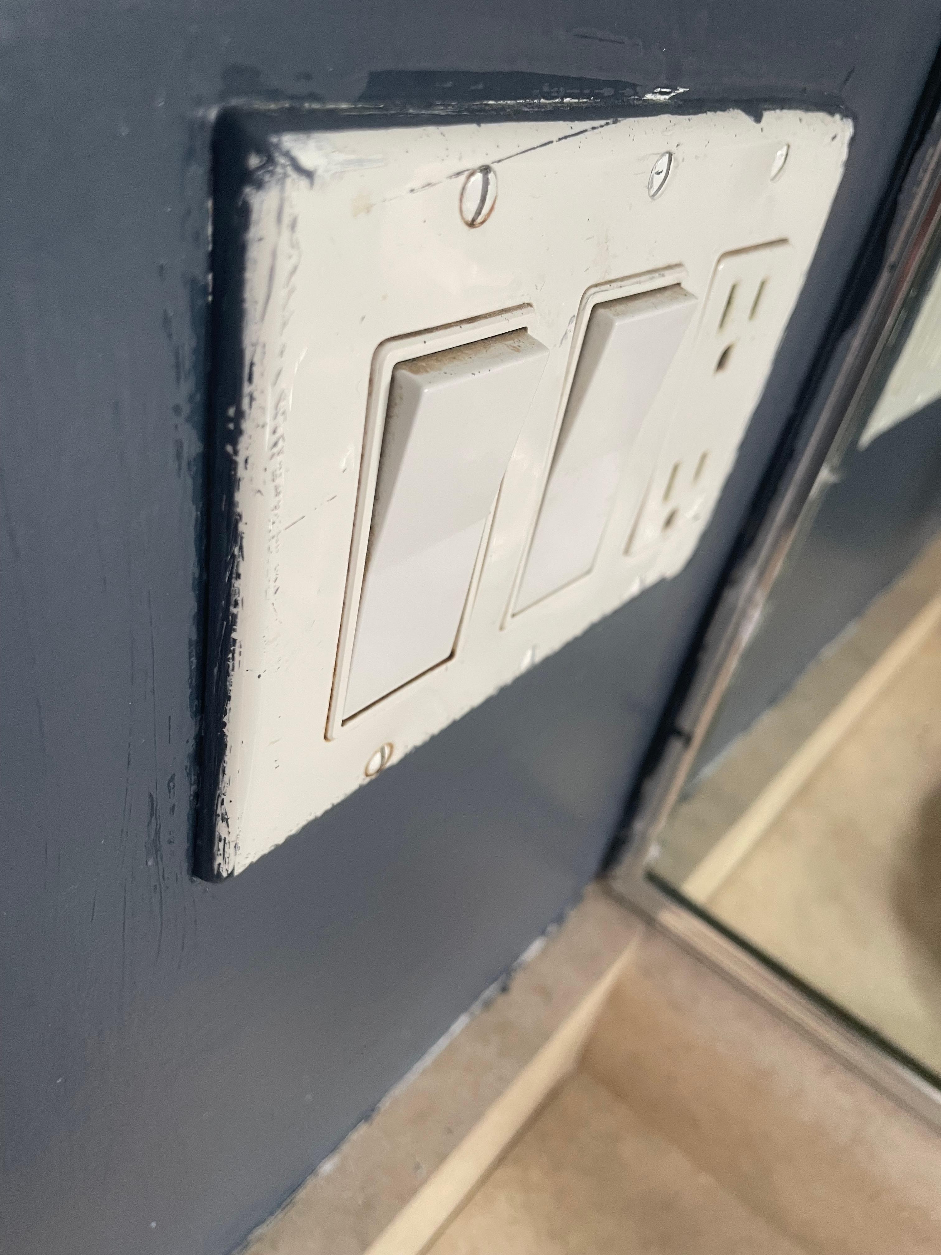 Paint on many fixtures