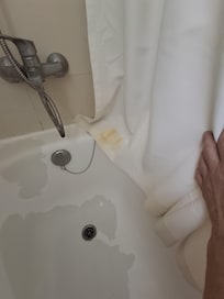 Curtains were dirty, so disgusting