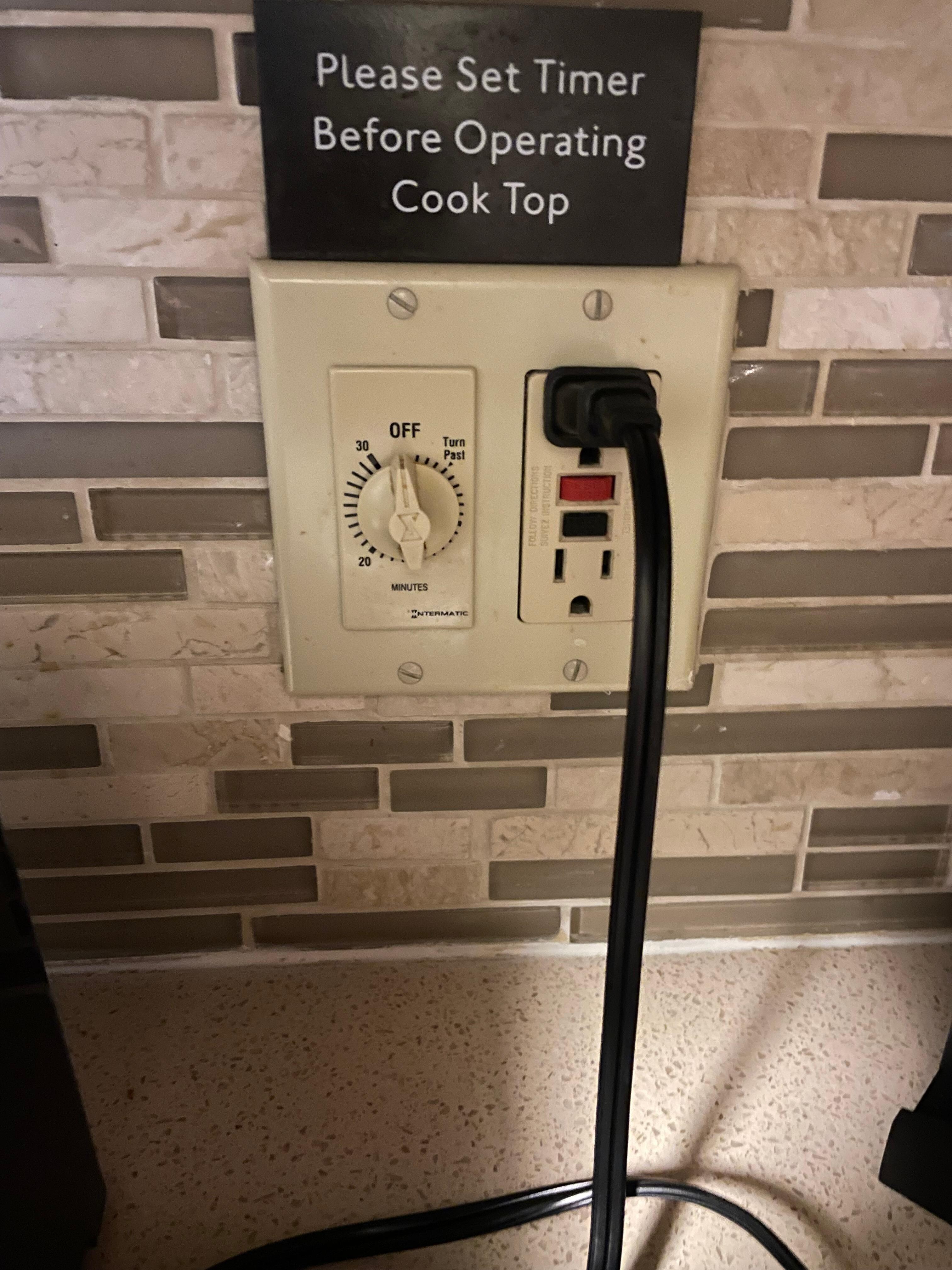 Timer you had to turn to use the stove ,. Very inconvenient 