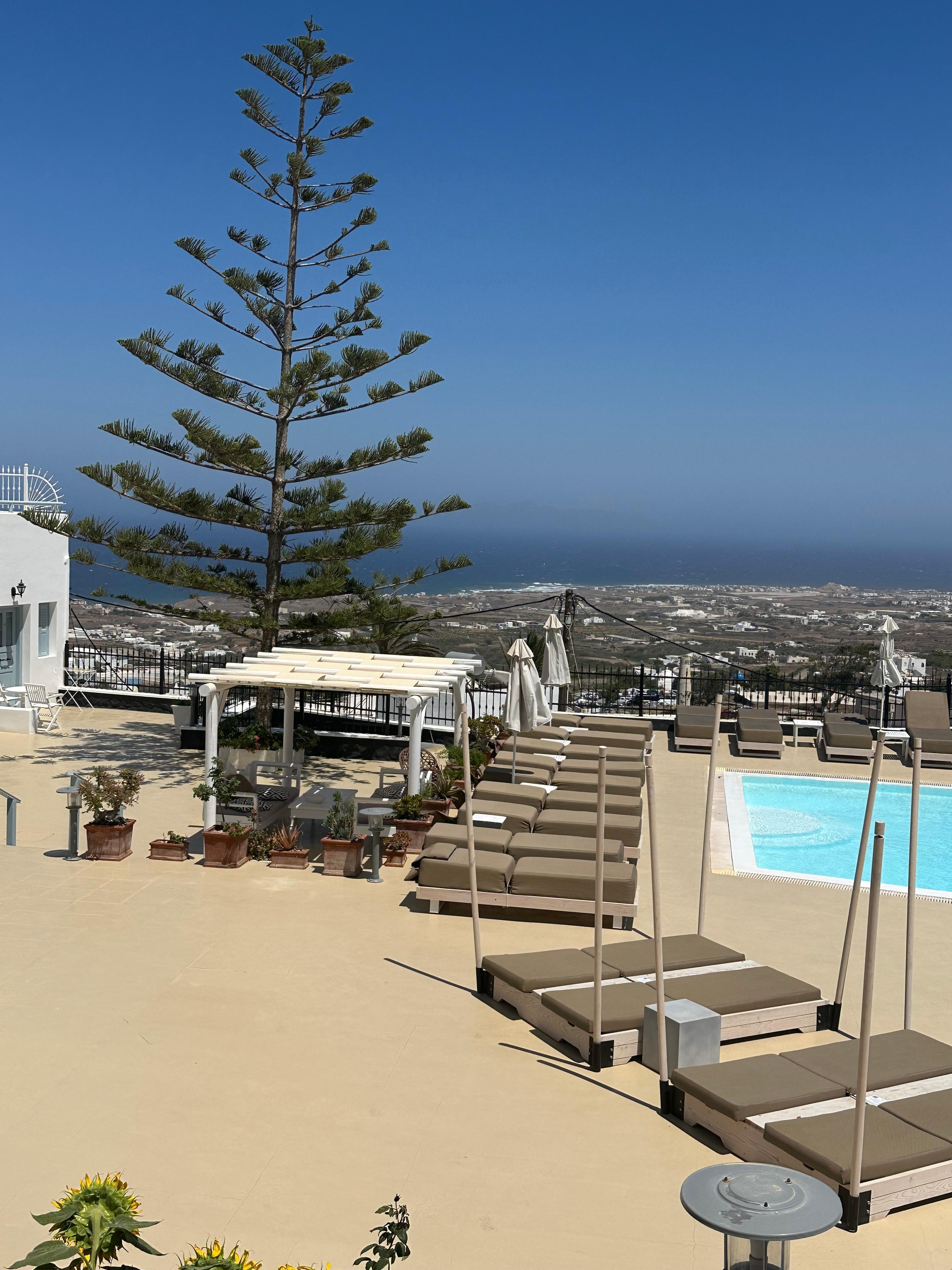 Pool area 
