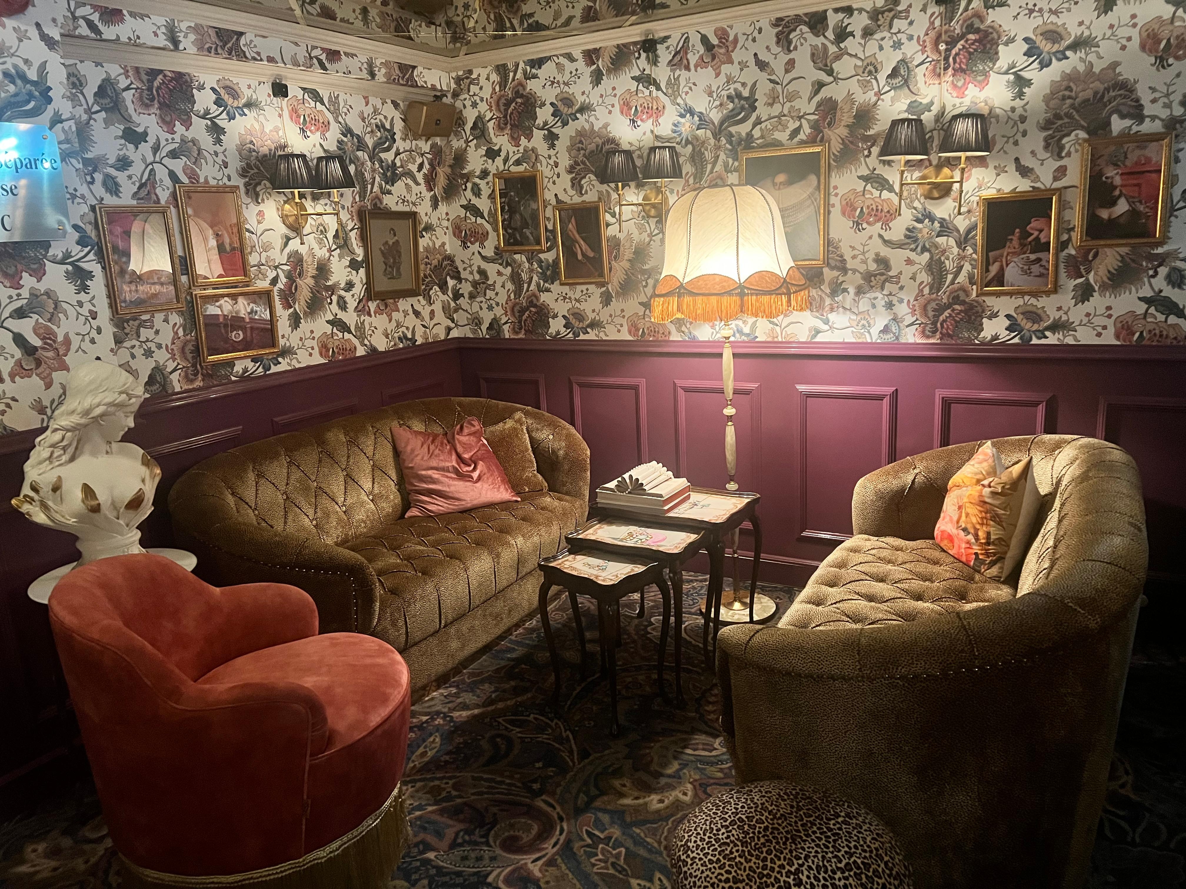 Cosy nook where you can get free tea and coffee all day