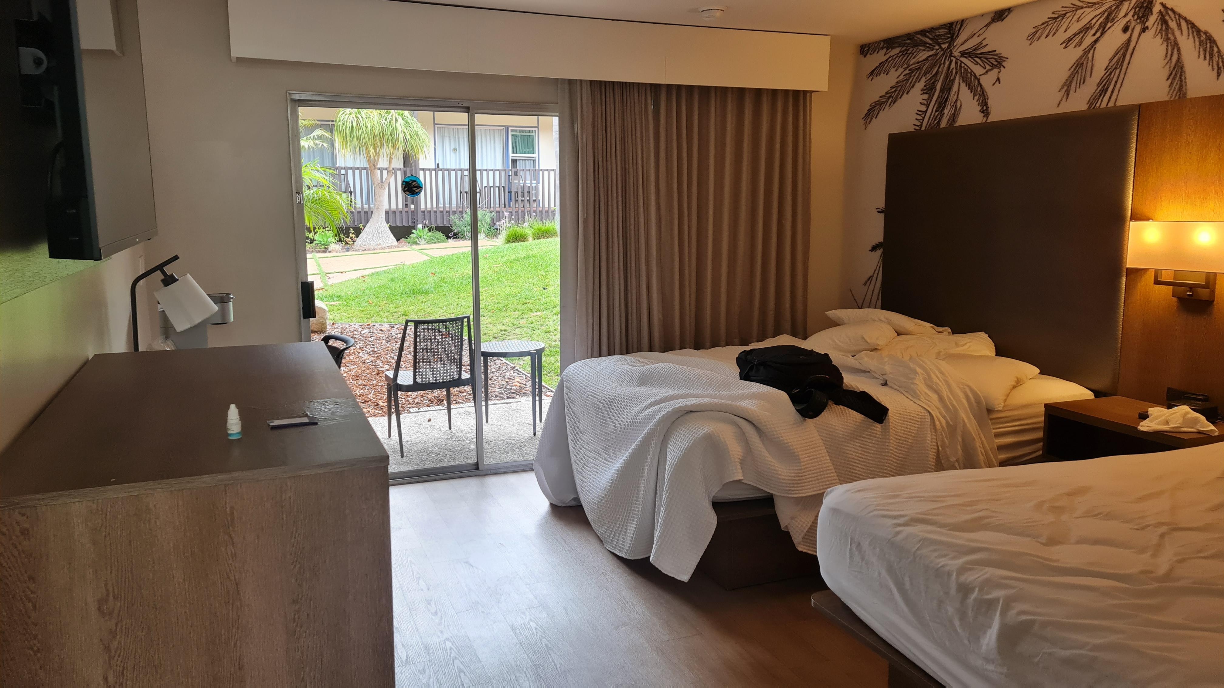 Quarto com 2 queen beds