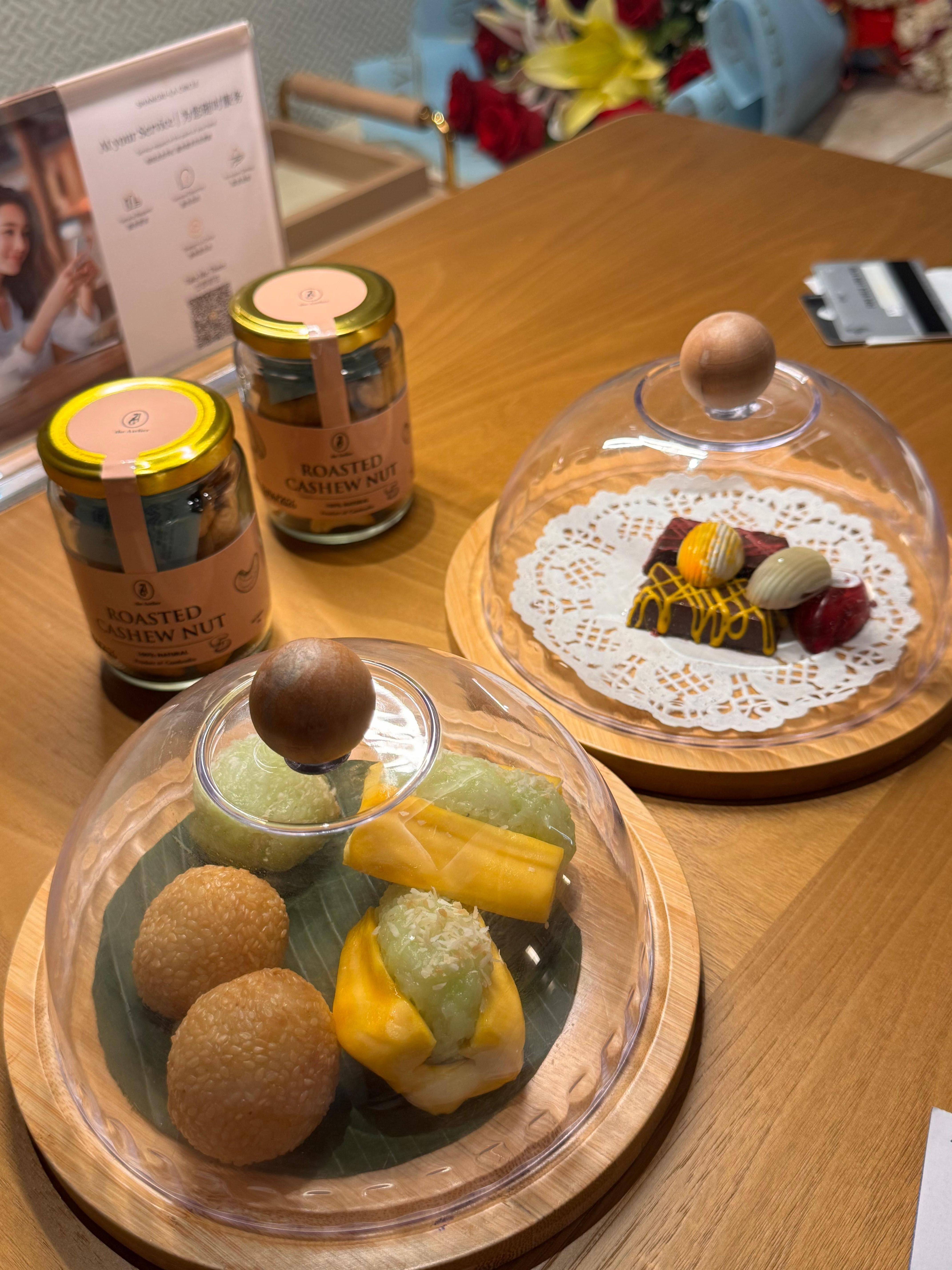 Little welcome snacks