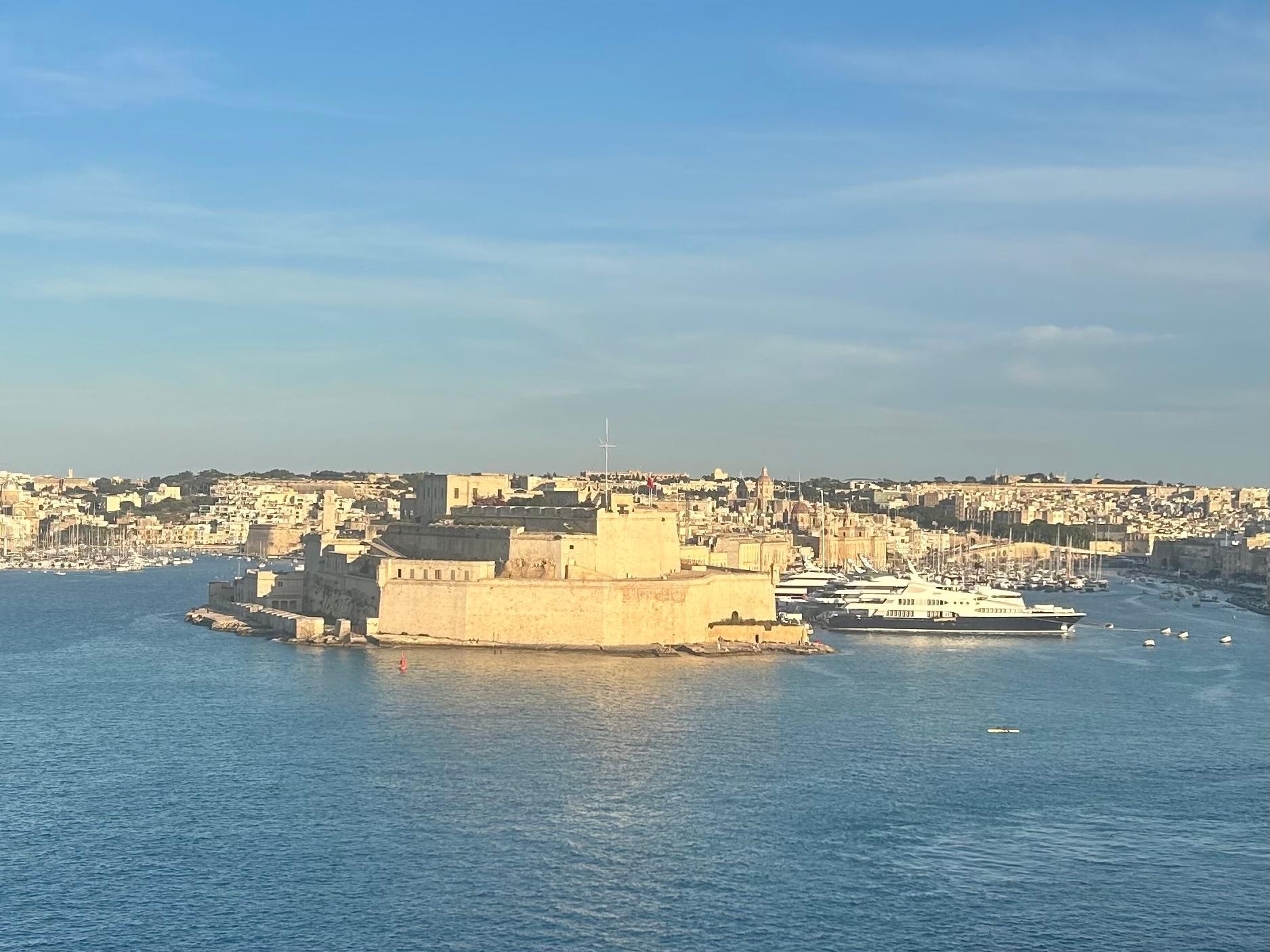 Sun setting over the grand harbour 