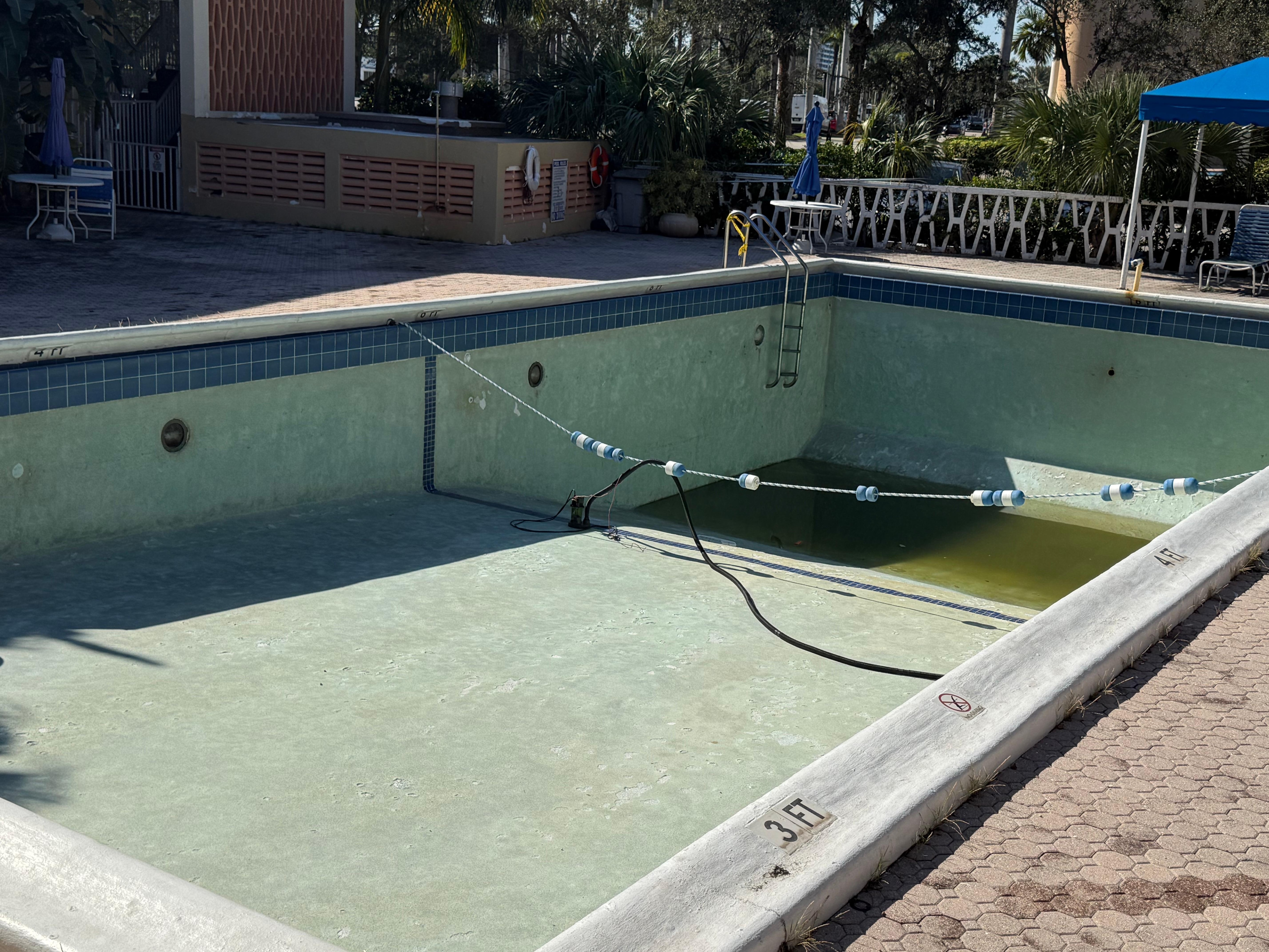 State of the art pool