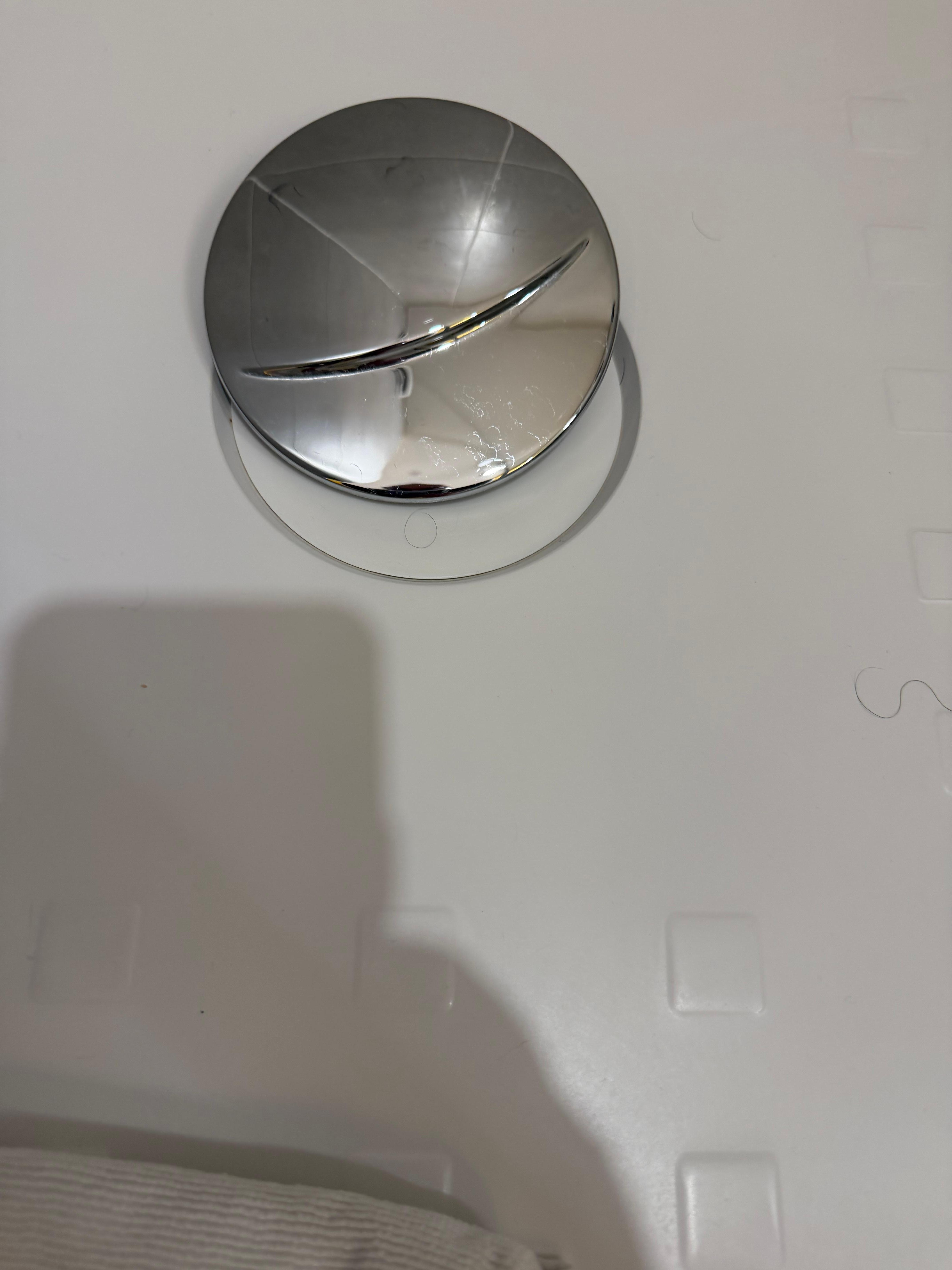 Poils dans le receveur de douche 